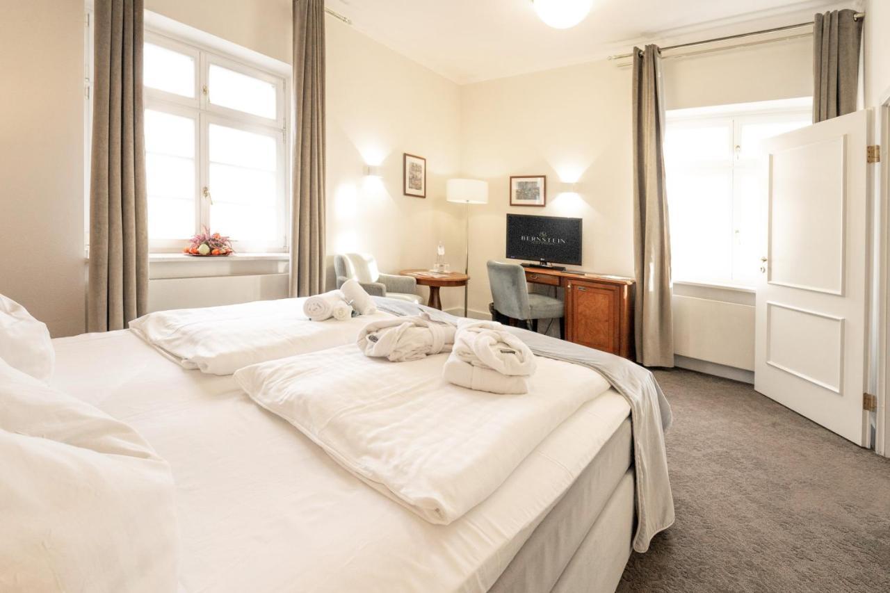 Bernstein Schlosshotel บัลเลนชเตดท์ ภายนอก รูปภาพ