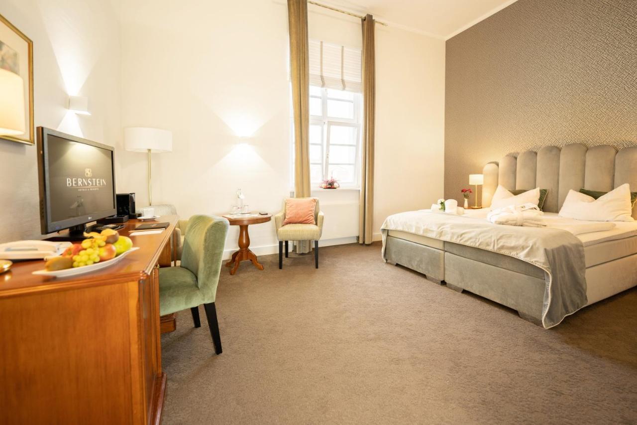 Bernstein Schlosshotel บัลเลนชเตดท์ ภายนอก รูปภาพ
