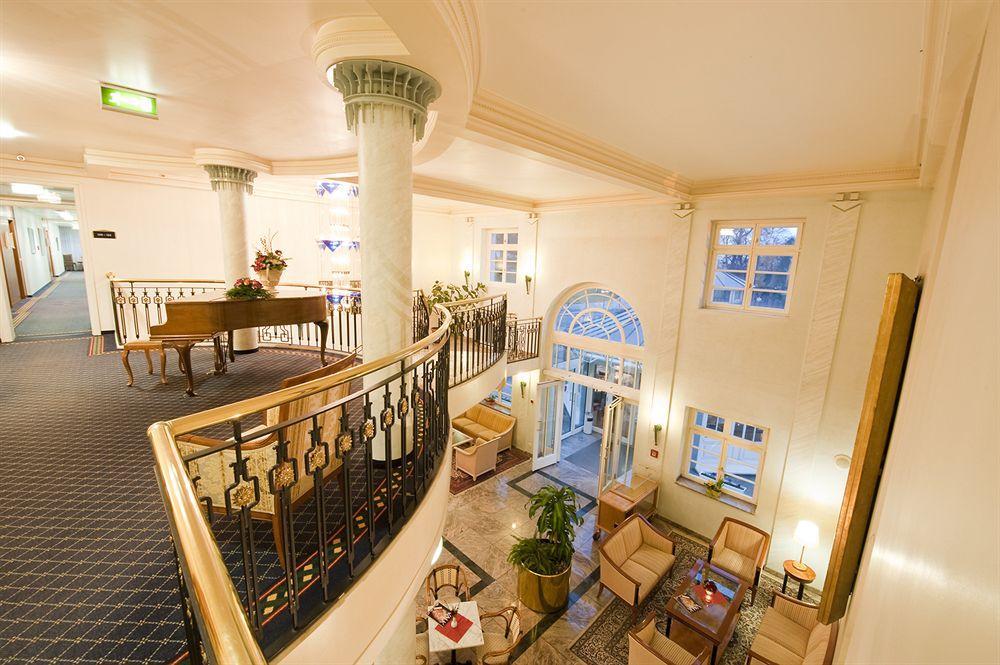 Bernstein Schlosshotel บัลเลนชเตดท์ ภายนอก รูปภาพ