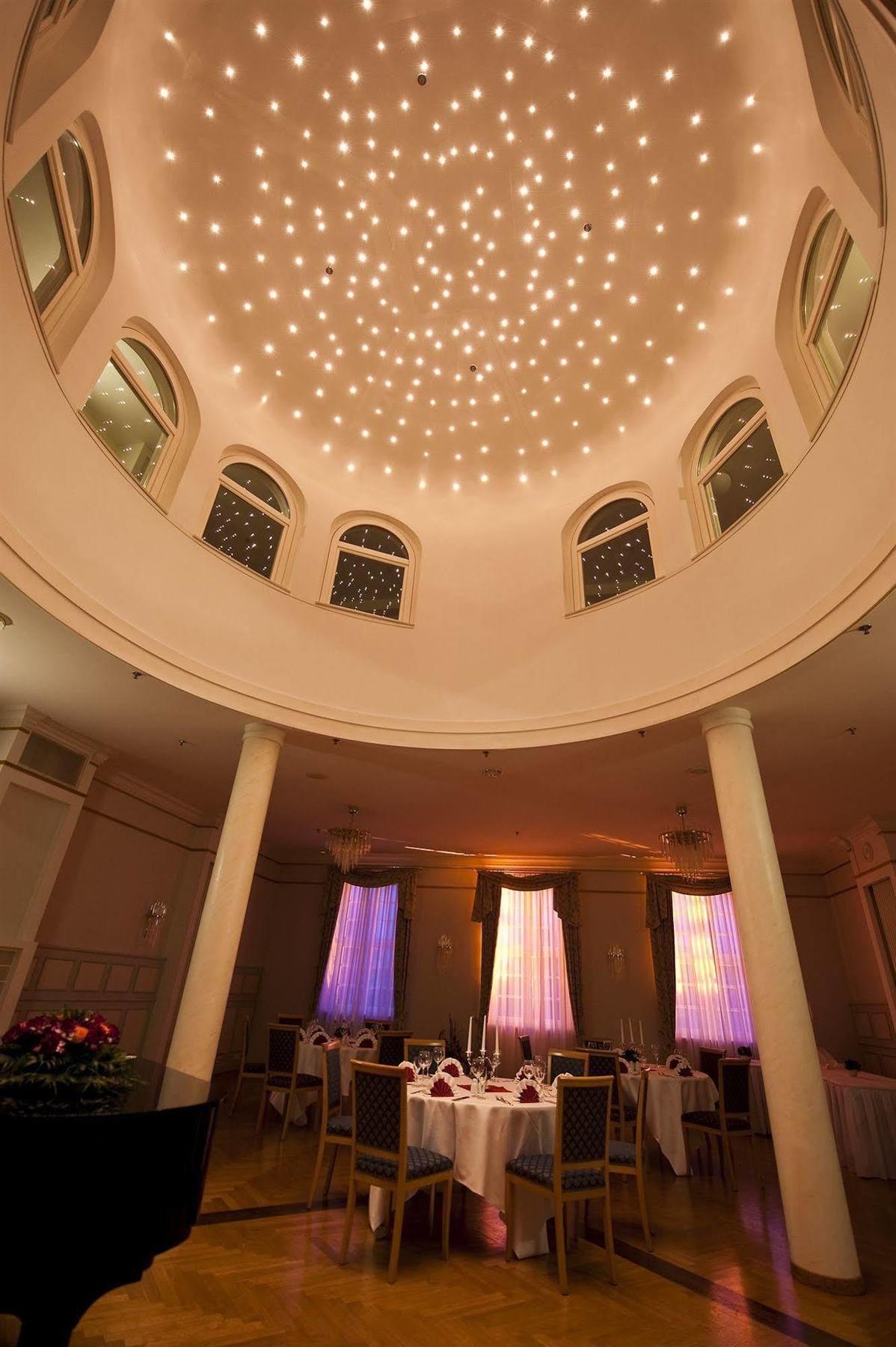 Bernstein Schlosshotel บัลเลนชเตดท์ ภายนอก รูปภาพ